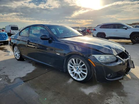 2013 Bmw 3 Series, VIN WBAKE5C56DJ107081. Фото 4 з 6 з аукціону Copart. Каталог авто зі США OpenDataCar.