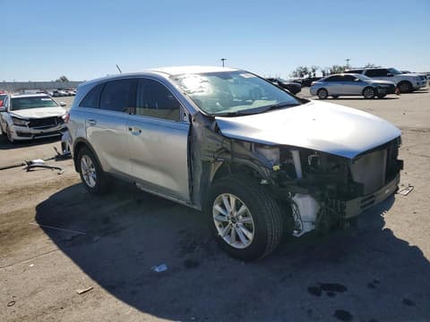 2020 Kia Sorento, VIN 5XYPG4A32LG661392. Zdjęcie 4 z 6 z aukcji Copart. Katalog aut z USA OpenDataCar.