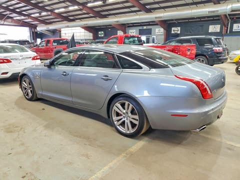 2011 Jaguar XJ-Series, VIN SAJWA2GB6BLV07658. Фото 2 з 6 з аукціону Copart. Каталог авто зі США OpenDataCar.