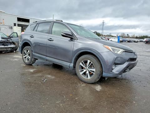 2018 Toyota RAV4, VIN JTMWFREV8JJ740943. Фото 4 из 6 с аукциона Copart. Каталог авто из США OpenDataCar.