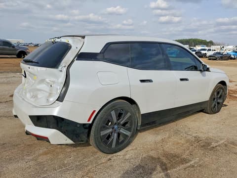 2024 Bmw iX, VIN WB523CF09RCP21773. Фото 3 из 6 с аукциона Copart. Каталог авто из США OpenDataCar.