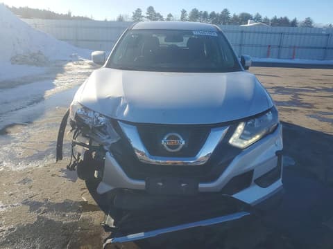 2017 Nissan Rogue Sport, VIN KNMAT2MVXHP618121. Фото 5 з 6 з аукціону Copart. Каталог авто зі США OpenDataCar.