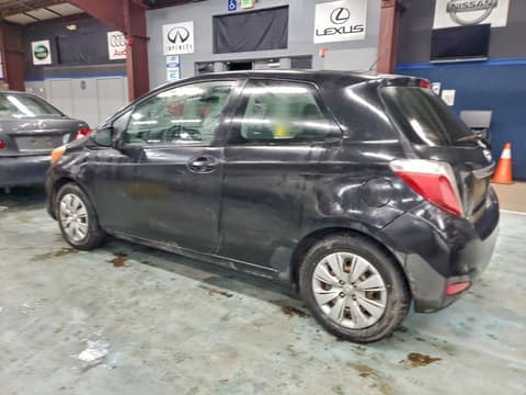 2012 Toyota Yaris, VIN JTDJTUD32CD513089. Фото 2 з 6 з аукціону Copart. Каталог авто зі США OpenDataCar.