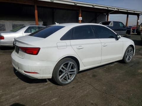 2017 Audi A3, VIN WAUAUGFF4H1048553. Фото 3 з 6 з аукціону Copart. Каталог авто зі США OpenDataCar.