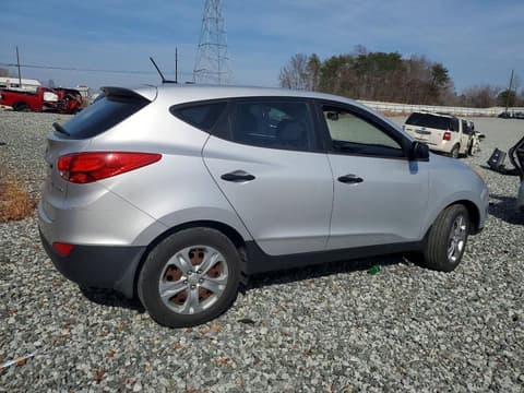 2011 Hyundai Tucson, VIN KM8JT3AB6BU210607. Фото 3 з 6 з аукціону Copart. Каталог авто зі США OpenDataCar.