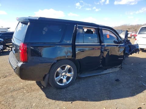 2015 Chevrolet Tahoe, VIN 1GNSKBKC5FR211468. Фото 3 из 6 с аукциона Copart. Каталог авто из США OpenDataCar.