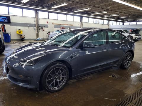 2022 Tesla Model 3, VIN 5YJ3E1EA0NF285698. Фото 1 з 6 з аукціону Copart. Каталог авто зі США OpenDataCar.