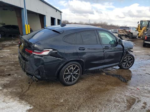 2023 Bmw X4, VIN 5UX33DT02P9P92938. Фото 3 из 6 с аукциона Copart. Каталог авто из США OpenDataCar.