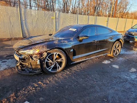 2022 Audi e-tron GT, VIN WAUEJBFW7N7004701. Фото 1 з 6 з аукціону Copart. Каталог авто зі США OpenDataCar.