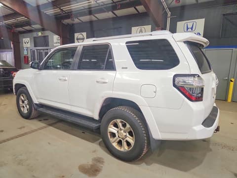 2016 Toyota 4Runner, VIN JTEBU5JR4G5388396. Фото 2 з 6 з аукціону Copart. Каталог авто зі США OpenDataCar.
