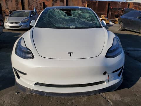 2018 Tesla Model 3, VIN 5YJ3E1EB5JF111600. Фото 5 з 6 з аукціону Copart. Каталог авто зі США OpenDataCar.