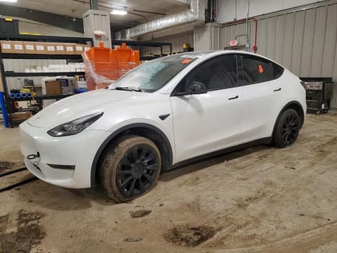 2021 Tesla Model Y, VIN 5YJYGAEE5MF285844. Фото 1 з 6 з аукціону Copart. Каталог авто зі США OpenDataCar.