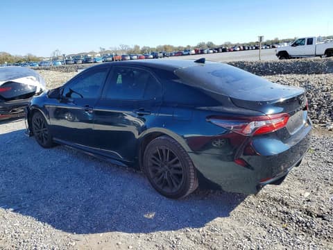 2021 Toyota Camry, VIN 4T1G11AK3MU453850. Фото 2 з 6 з аукціону Copart. Каталог авто зі США OpenDataCar.