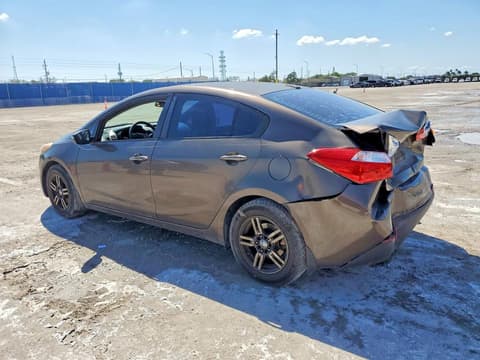 2015 Kia Forte, VIN KNAFX4A64F5347727. Фото 2 з 6 з аукціону Copart. Каталог авто зі США OpenDataCar.