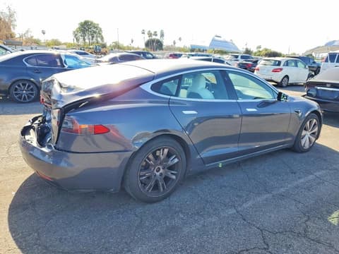 2020 Tesla Model S, VIN 5YJSA1E29LF381570. Фото 3 з 6 з аукціону Copart. Каталог авто зі США OpenDataCar.