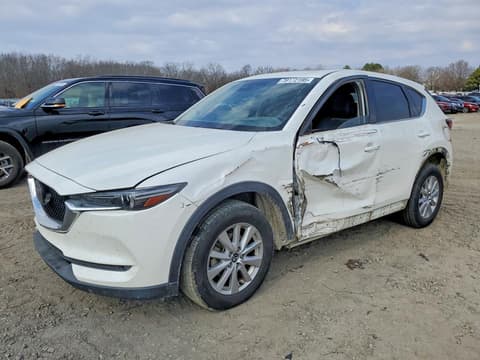 2018 Mazda CX-5, VIN JM3KFADM4J0394556. Фото 1 з 6 з аукціону Copart. Каталог авто зі США OpenDataCar.