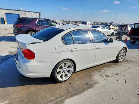 2010 Bmw 3 Series, VIN WBAPH7C56AE125884. Фото 3 з 6 з аукціону Copart. Каталог авто зі США OpenDataCar.