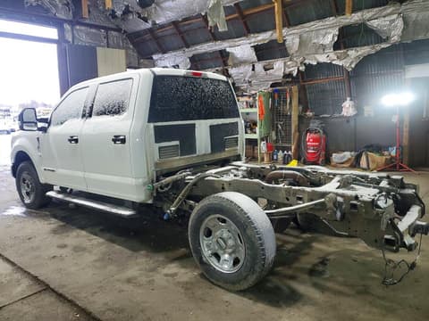 2022 Ford F-250 Super Duty, VIN 1FT7W2BT1NEG41975. Фото 2 из 6 с аукциона Copart. Каталог авто из США OpenDataCar.