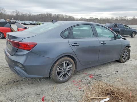2023 Kia Forte, VIN 3KPF24AD6PE692859. Фото 3 з 6 з аукціону Copart. Каталог авто зі США OpenDataCar.