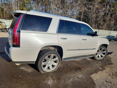 2018 Cadillac Escalade, VIN 1GYS3BKJ9JR235666. Фото 3 з 6 з аукціону Copart. Каталог авто зі США OpenDataCar.