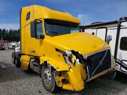 2011 Volvo VNL, VIN 4V4NC9EJ4BN297450. Photo 1 of 6 from Copart auction. OpenDataCar US salvage catalog.