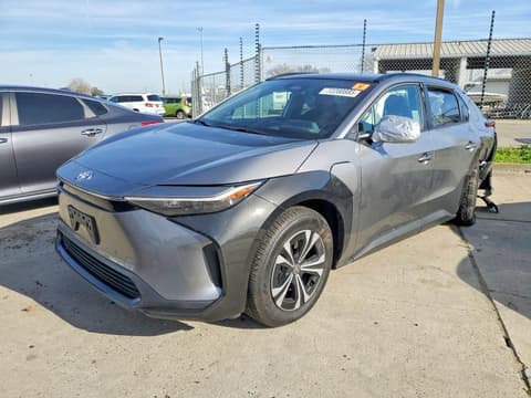 2025 Toyota BZ4X, VIN JTMAAAAA7SA072244. Фото 1 из 6 с аукциона Copart. Каталог авто из США OpenDataCar.