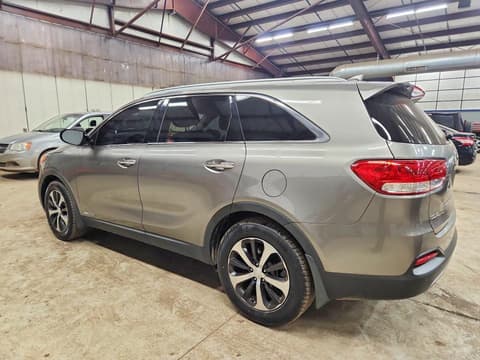 2016 Kia Sorento, VIN 5XYPHDA55GG030608. Фото 2 з 6 з аукціону Copart. Каталог авто зі США OpenDataCar.