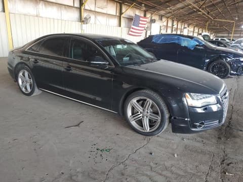 2013 Audi A8 Quattro, VIN WAUAGAFD4DN005949. Zdjęcie 4 z 6 z aukcji Copart. Katalog aut z USA OpenDataCar.