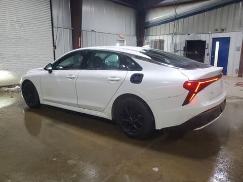 2025 Kia K5, VIN KNAG24J78S5285268. Фото 2 з 6 з аукціону Copart. Каталог авто зі США OpenDataCar.