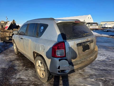 2013 Jeep Compass, VIN 1C4NJCAB1DD116245. Фото 2 из 6 с аукциона Copart. Каталог авто из США OpenDataCar.