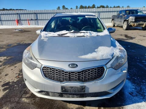 2016 Kia Forte, VIN KNAFX4A61G5523165. Фото 5 з 6 з аукціону Copart. Каталог авто зі США OpenDataCar.