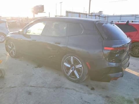 2022 Bmw iX, VIN WB523CF07NCJ69751. Фото 2 из 6 с аукциона Copart. Каталог авто из США OpenDataCar.