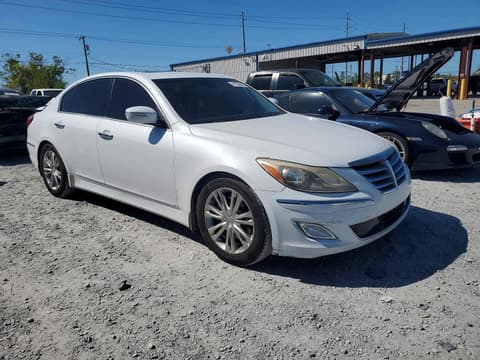 2013 Hyundai Genesis, VIN KMHGC4DD8DU257671. Фото 4 з 6 з аукціону Copart. Каталог авто зі США OpenDataCar.