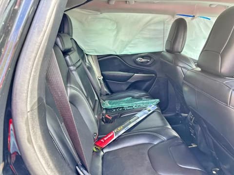 2019 Jeep Cherokee, VIN 1C4PJLLBXKD340682. Фото 6 з 6 з аукціону Copart. Каталог авто зі США OpenDataCar.