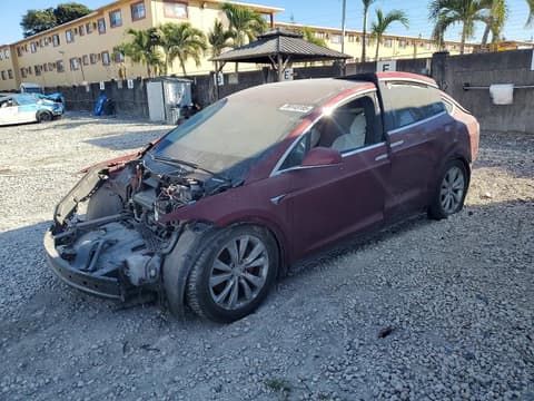 2016 Tesla Model X, VIN 5YJXCAE41GFS02722. Фото 1 з 6 з аукціону Copart. Каталог авто зі США OpenDataCar.