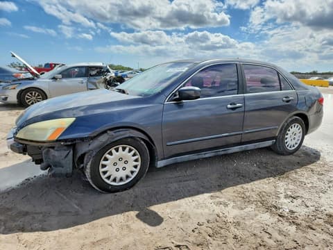 2005 Honda Accord, VIN 1HGCM56465A021155. Фото 1 з 6 з аукціону Copart. Каталог авто зі США OpenDataCar.