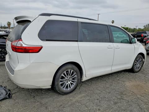 2016 Toyota Sienna, VIN 5TDKK3DCXGS695183. Фото 3 з 6 з аукціону Copart. Каталог авто зі США OpenDataCar.