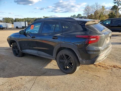 2025 Chevrolet Trax, VIN KL77LKEP2SC246604. Фото 2 з 6 з аукціону Copart. Каталог авто зі США OpenDataCar.