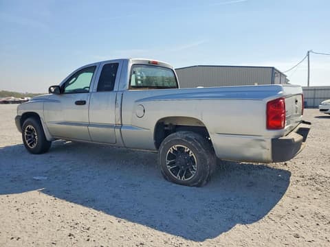 2007 Dodge Dakota, VIN 1D7HE22K37S107742. Фото 2 з 6 з аукціону Copart. Каталог авто зі США OpenDataCar.