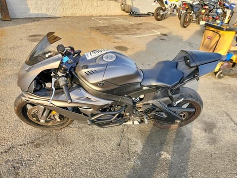 2018 Yamaha Yzf-R3, VIN JYARJ28Y7JA001860. Фото 3 з 6 з аукціону Copart. Каталог авто зі США OpenDataCar.