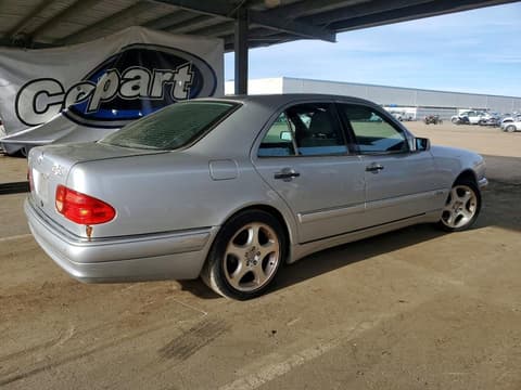 1998 Mercedes-benz E-Class, VIN WDBJF70F8WA609645. Фото 3 из 6 с аукциона Copart. Каталог авто из США OpenDataCar.