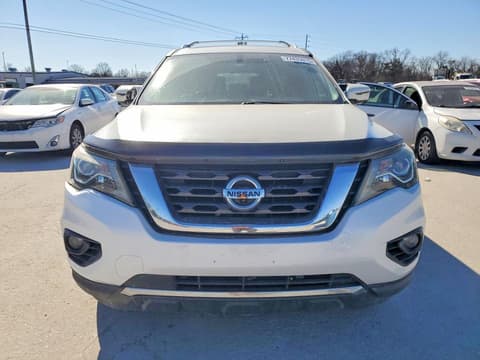 2017 Nissan Pathfinder, VIN 5N1DR2MN3HC600770. Фото 5 з 6 з аукціону Copart. Каталог авто зі США OpenDataCar.