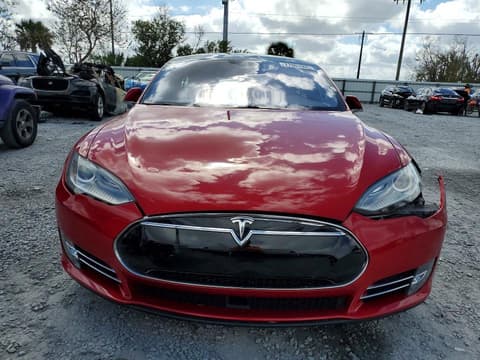 2016 Tesla Model S, VIN 5YJSA1E10GF124679. Фото 5 из 6 с аукциона Copart. Каталог авто из США OpenDataCar.