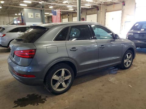 2015 Audi Q3, VIN WA1EFCFS2FR010851. Фото 3 из 6 с аукциона Copart. Каталог авто из США OpenDataCar.