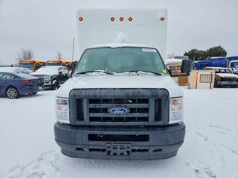 2023 Ford Econoline, VIN 1FDWE4FK6PDD18232. Zdjęcie 5 z 6 z aukcji Copart. Katalog aut z USA OpenDataCar.