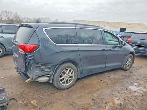 2021 Chrysler Voyager, VIN 2C4RC1DG4MR520712. Фото 3 из 6 с аукциона Copart. Каталог авто из США OpenDataCar.