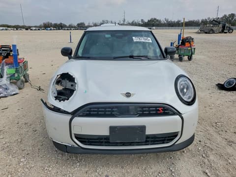 2025 Mini Cooper, VIN WMW23GD01S2W19987. Фото 5 з 6 з аукціону Copart. Каталог авто зі США OpenDataCar.