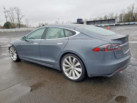 2013 Tesla Model S, VIN 5YJSA1DP3DFP14845. Фото 2 з 6 з аукціону Copart. Каталог авто зі США OpenDataCar.