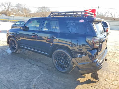 2021 Toyota 4Runner, VIN JTEJU5JR0M5867793. Фото 2 з 6 з аукціону Copart. Каталог авто зі США OpenDataCar.