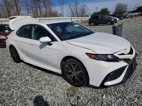 2022 Toyota Camry, VIN 4T1G11AKXNU698257. Zdjęcie 4 z 6 z aukcji Copart. Katalog aut z USA OpenDataCar.